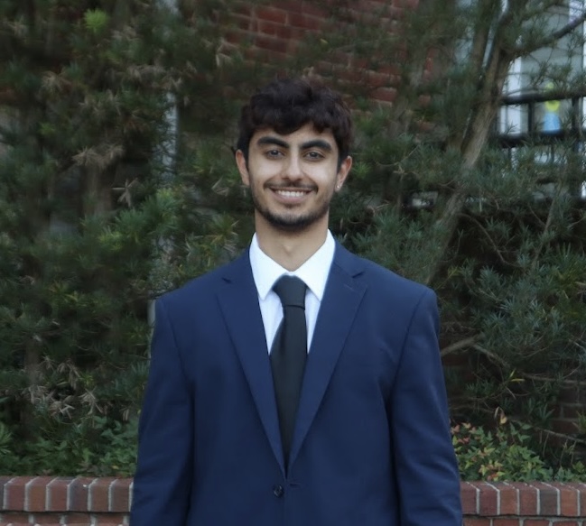 Meelad's Professional Headshot